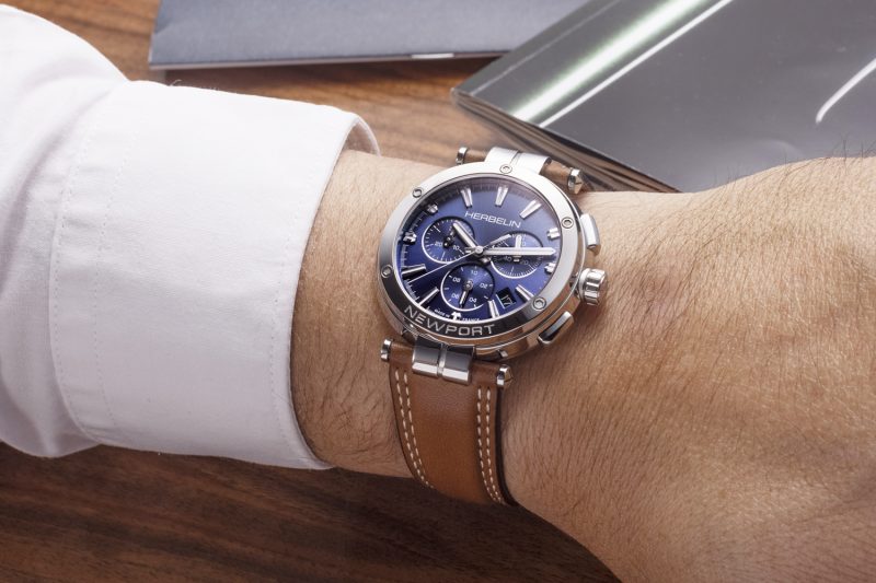 Montre Herbelin Homme Acier Chrono Newport Cuir Marron 37658/AP15GON – Image 4
