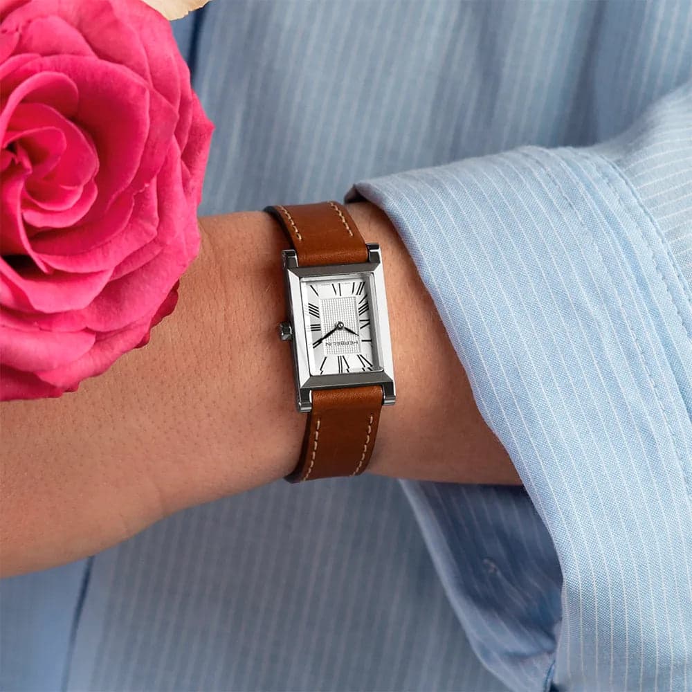Montre Femme Herbelin Acier Antarès Cadran Argenté Clous de Paris Bracelet Cuir Marron A17344AP01C02 – Image 2